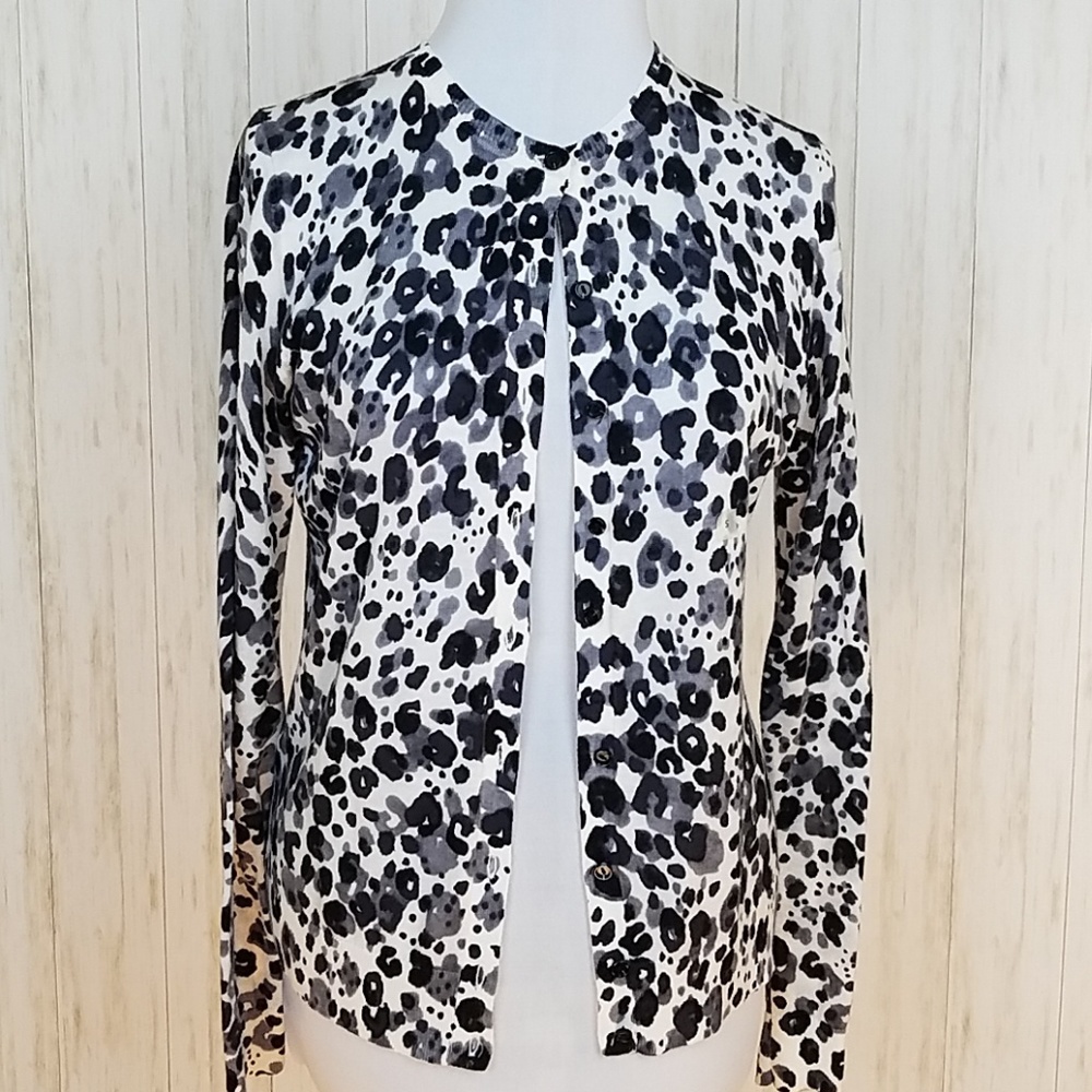 NWT. Loft Sweater